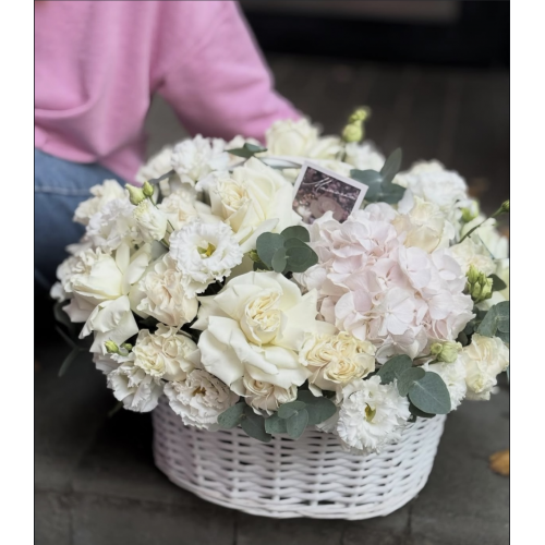 Корзина с цветами #302 - фото